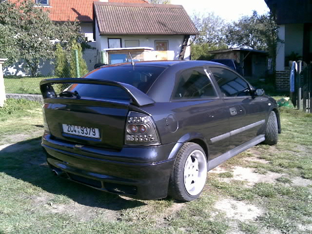 p�knej zade�ek???