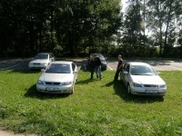 P9110022_lq.jpg (172.92 KiB) Zobrazeno 3029 x Slawo, tys ale musel mit ve skole poznamek! Permanentne nedava pozor a nekoho obtezuje! :-D