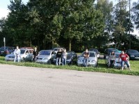 P9110038_lq.jpg (188.21 KiB) Zobrazeno 3028 x Masicko bylo moc daleko, tak jsme se sli radsi vyfotit. Navic, kdo by za tim hned po obede behal?