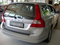Volvo V70 2.jpg