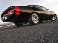 astra opc je pecka... ale pokud to nekdo nezna tak se zatim neotoci... sen je sen... a muj je  Dodge Charger 1969