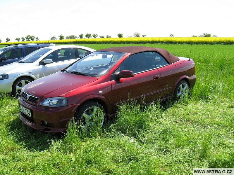 XIII.Opel Astra sraz - letiště Střemy u Mělníka 10.5.2008