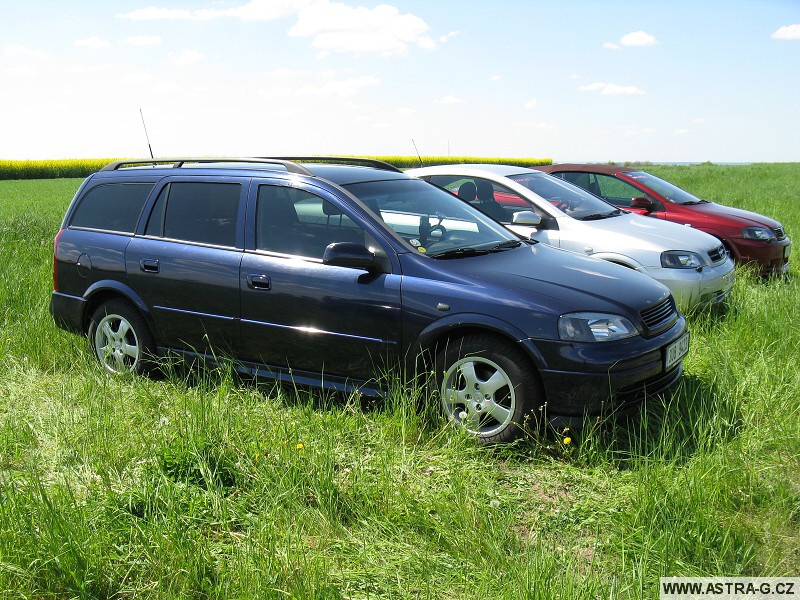 XIII.Opel Astra sraz - letiště Střemy u Mělníka 10.5.2008