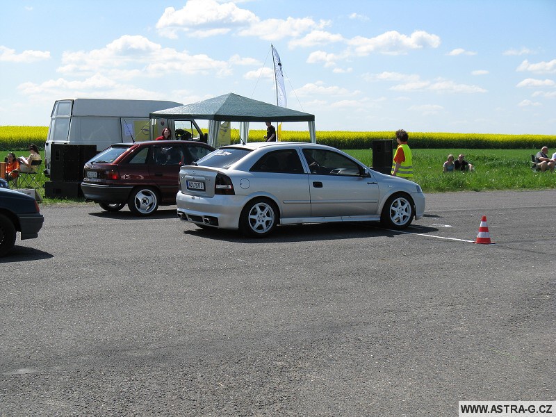 XIII.Opel Astra sraz - letiště Střemy u Mělníka 10.5.2008